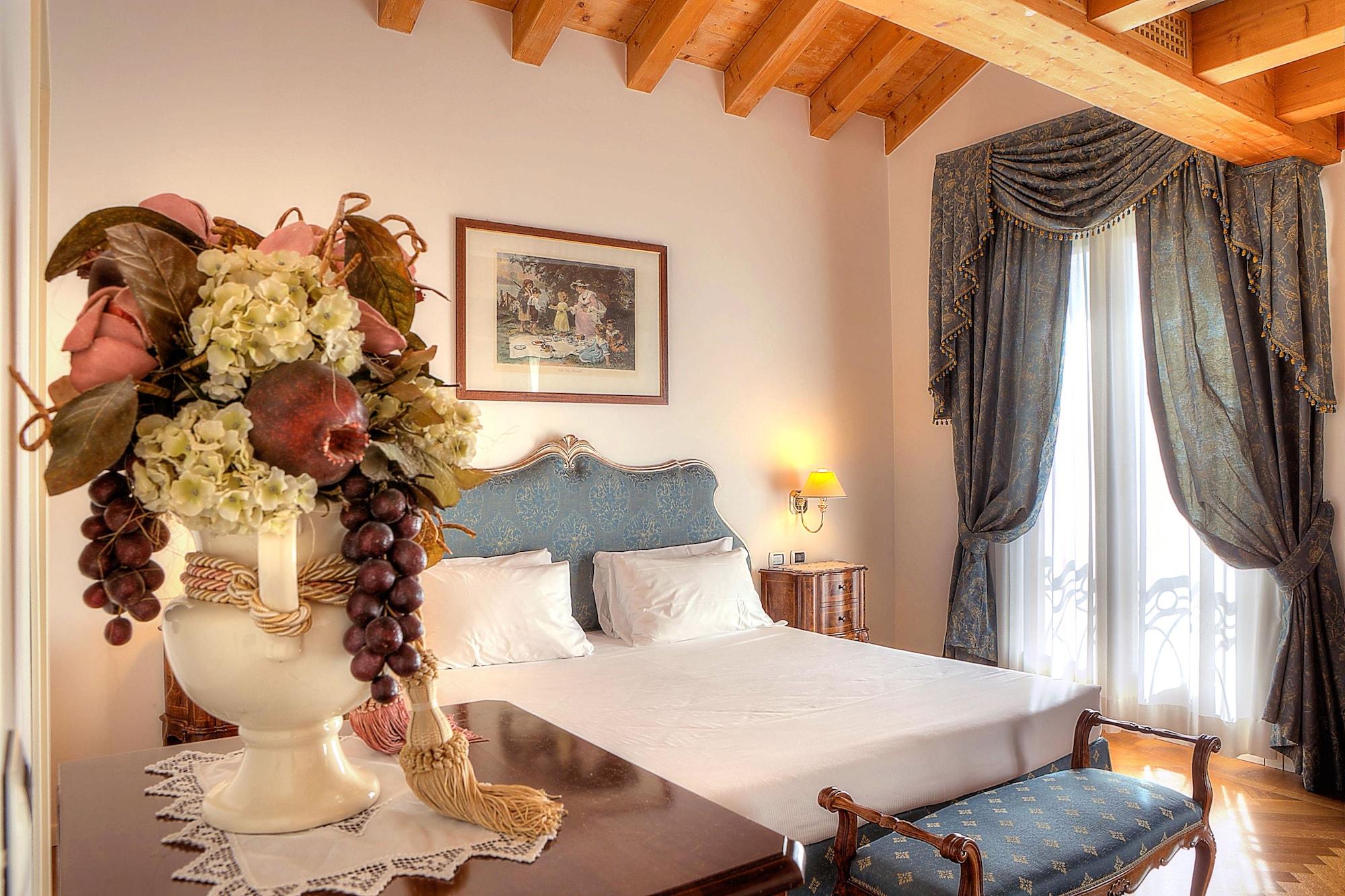 Borgo Ca Dei Sospiri Hotell Quarto dʼAltino Eksteriør bilde