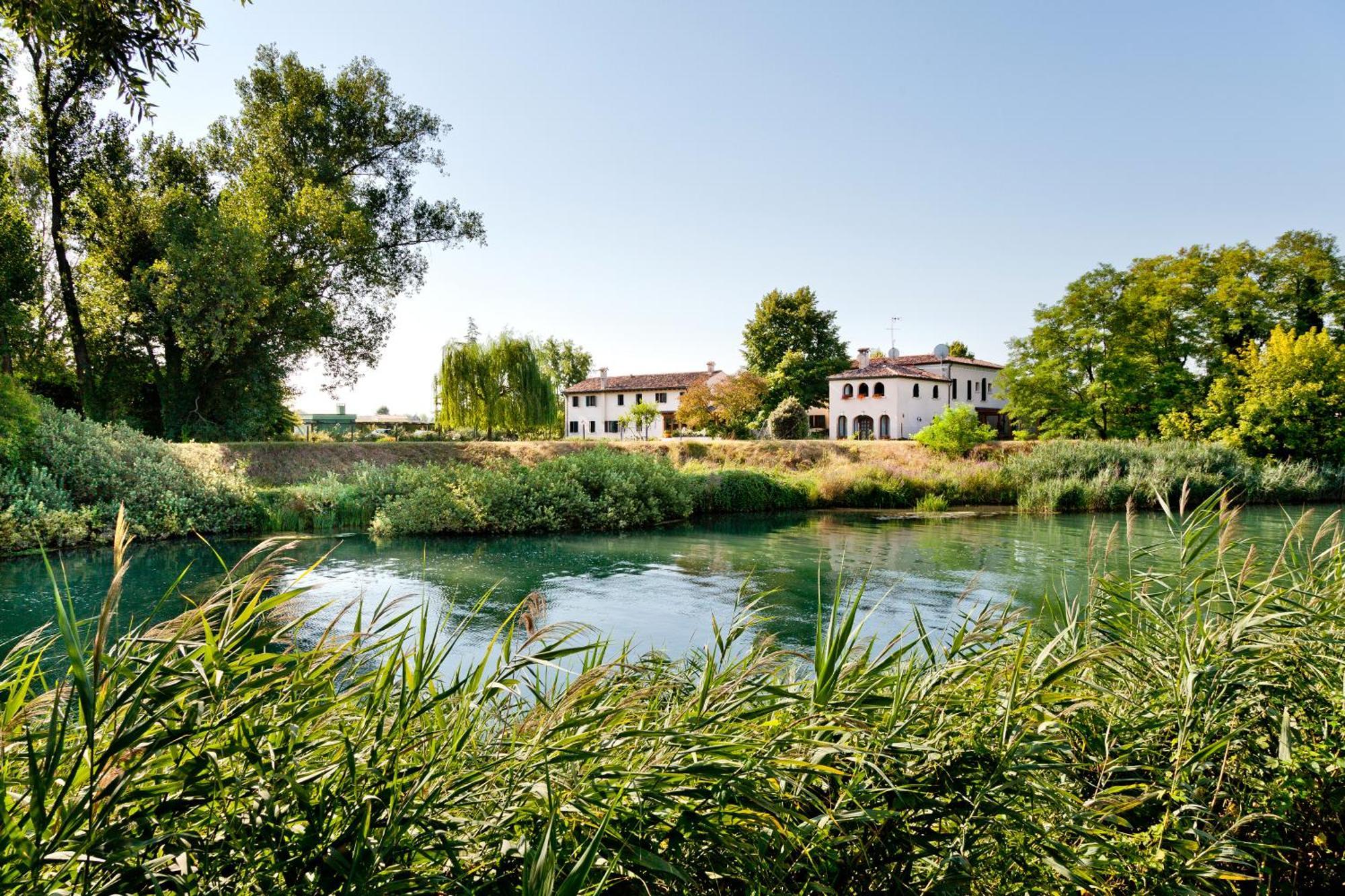 Borgo Ca Dei Sospiri Hotell Quarto dʼAltino Eksteriør bilde