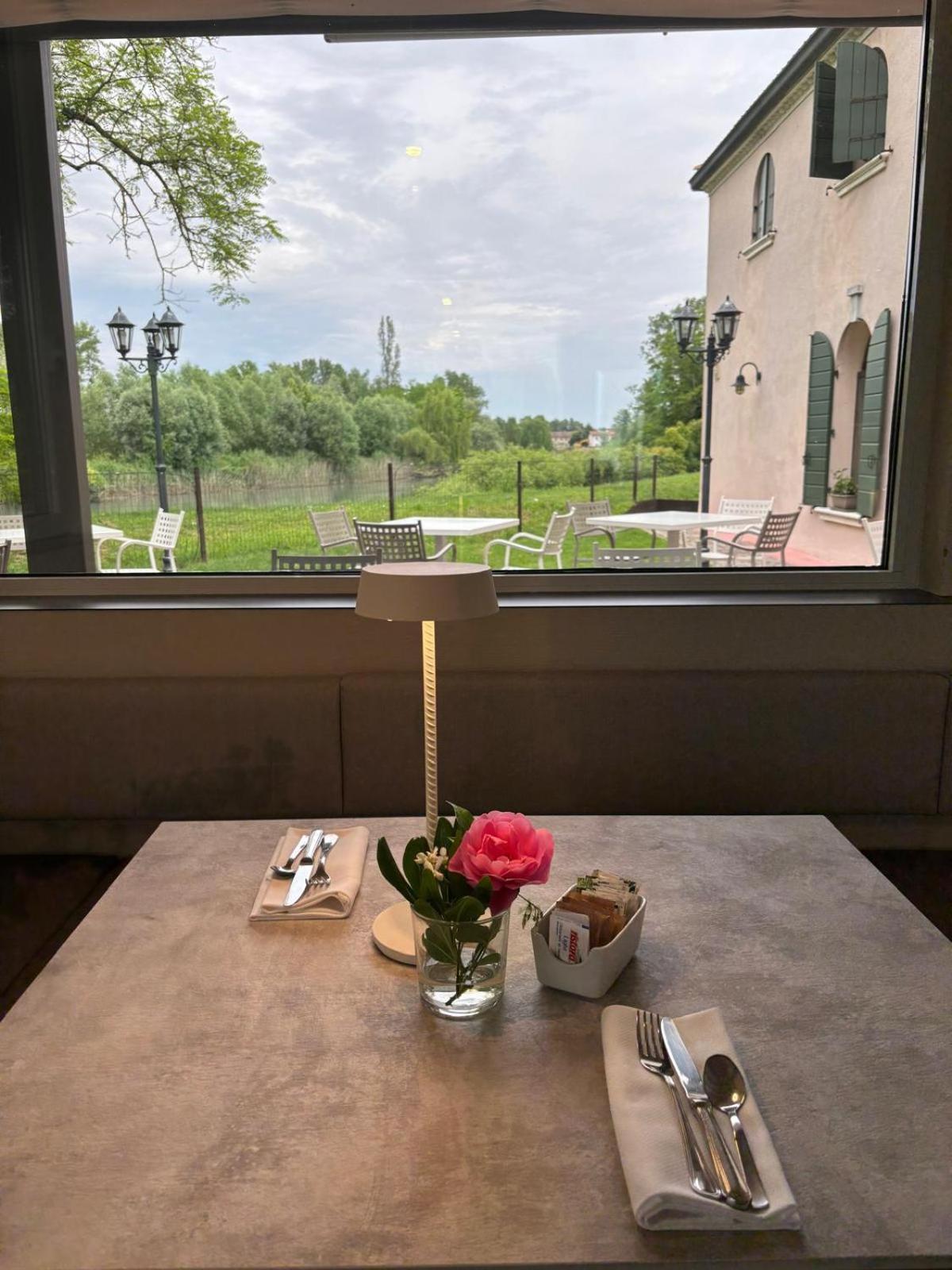 Borgo Ca Dei Sospiri Hotell Quarto dʼAltino Eksteriør bilde