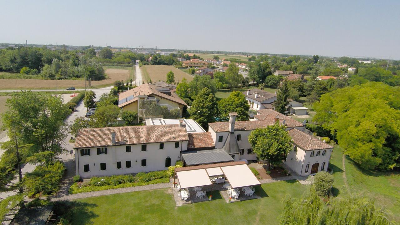 Borgo Ca Dei Sospiri Hotell Quarto dʼAltino Eksteriør bilde